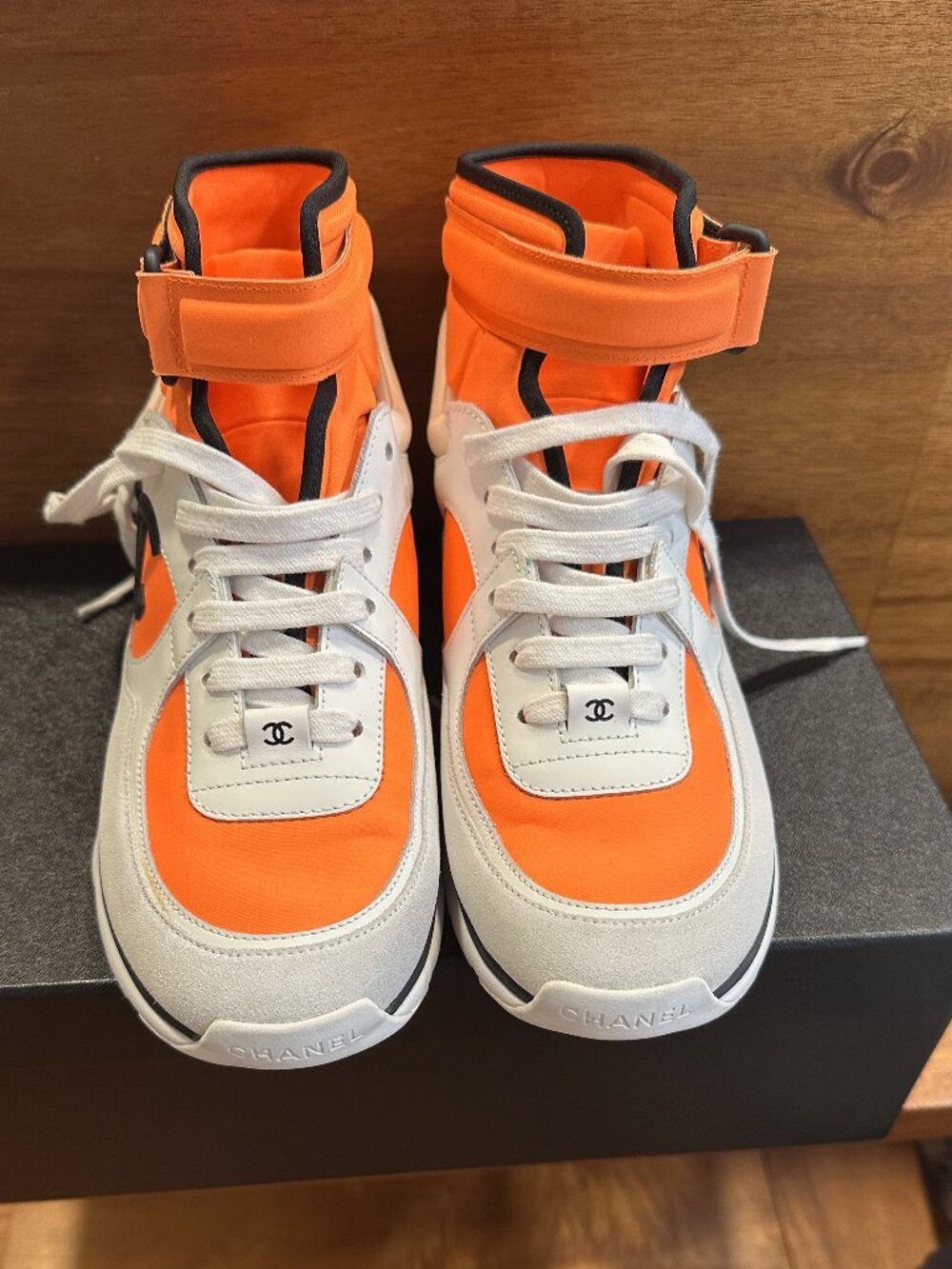🔥Chanel High Top Sneakers🔥